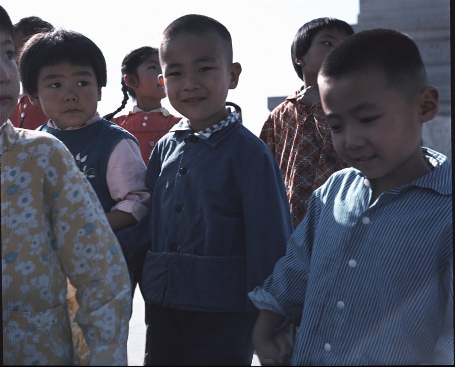 Peking - Tien An Men Kinder